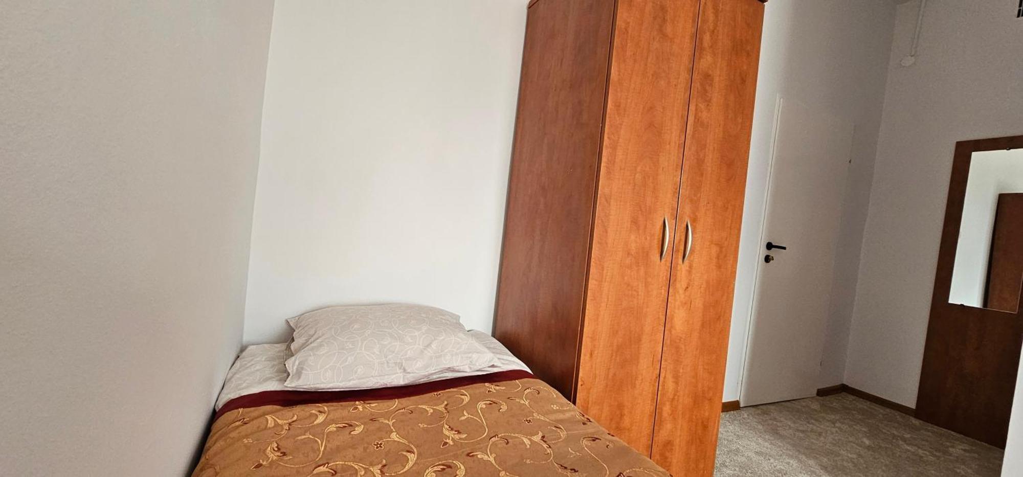 Rest Hostel Airport Modlin Nowy Dwór Mazowiecki Dış mekan fotoğraf