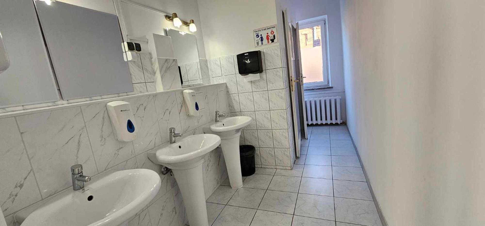 Rest Hostel Airport Modlin Nowy Dwór Mazowiecki Dış mekan fotoğraf