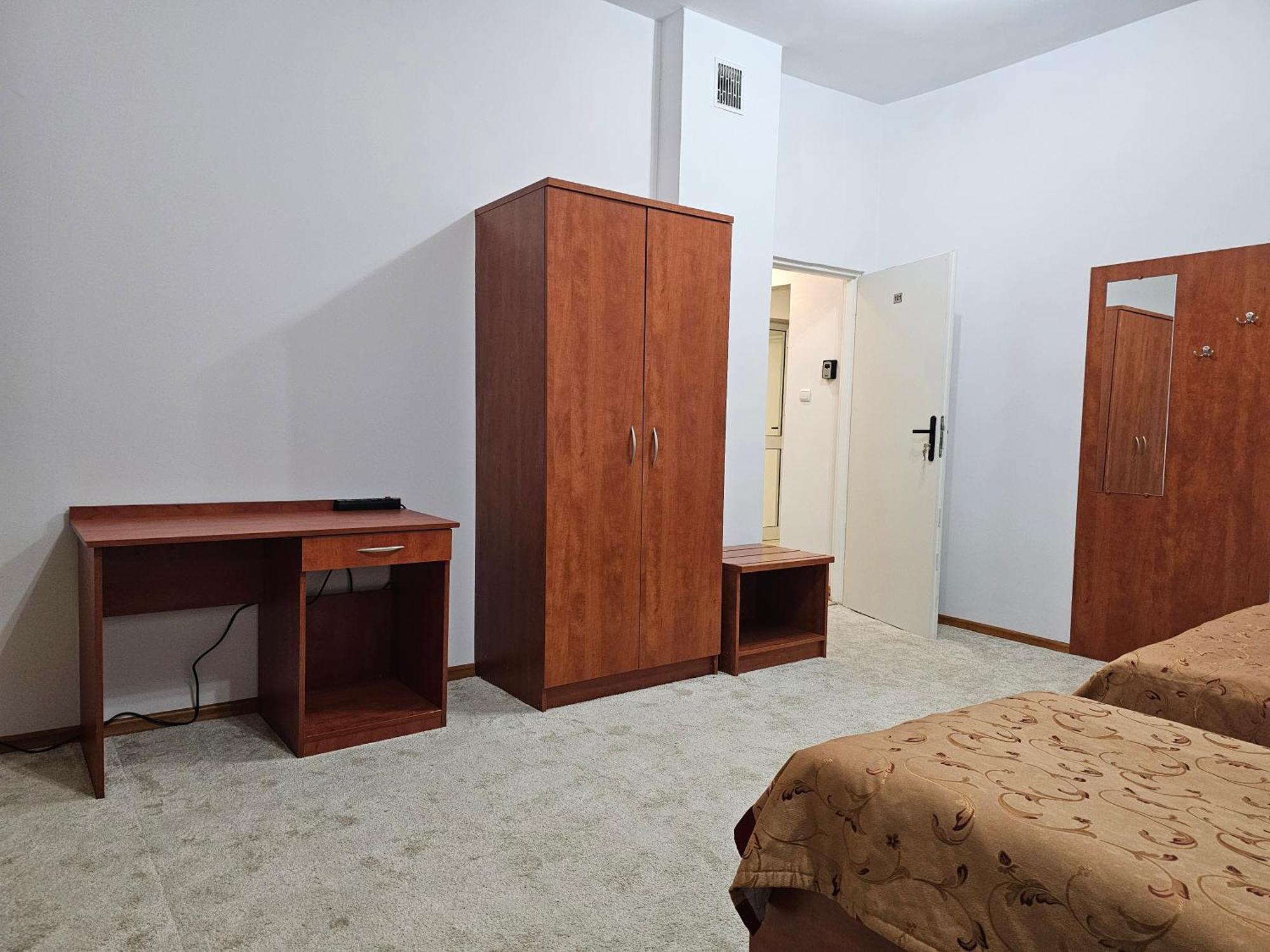 Rest Hostel Airport Modlin Nowy Dwór Mazowiecki Dış mekan fotoğraf